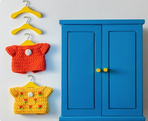 4 hangers for wardrobe for Miffy's dresses